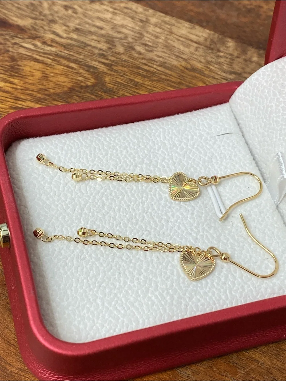 18K Yellow Gold Heart Danling Earrings